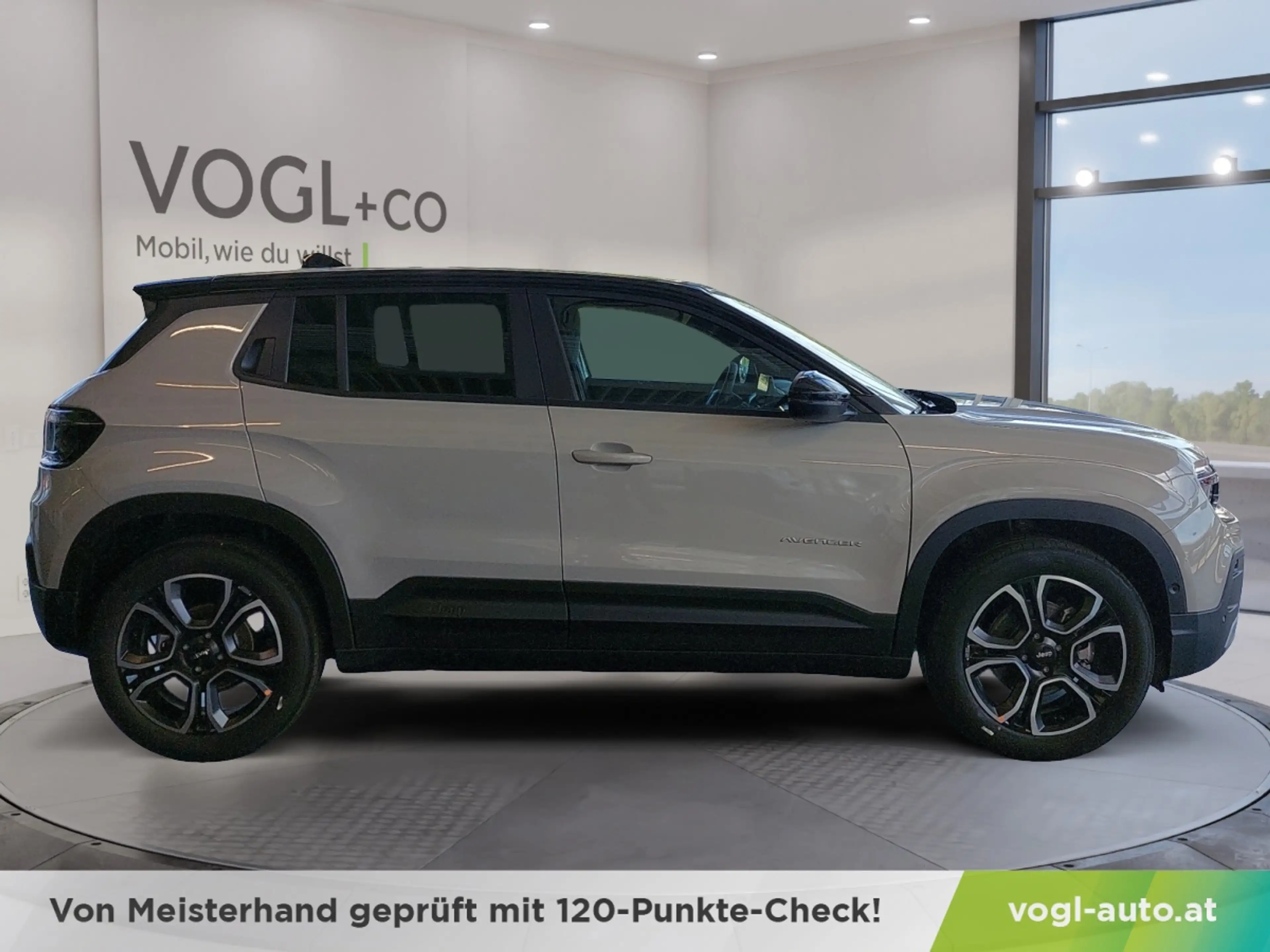 Jeep Avenger Elektro Summit My25 — photo 8
