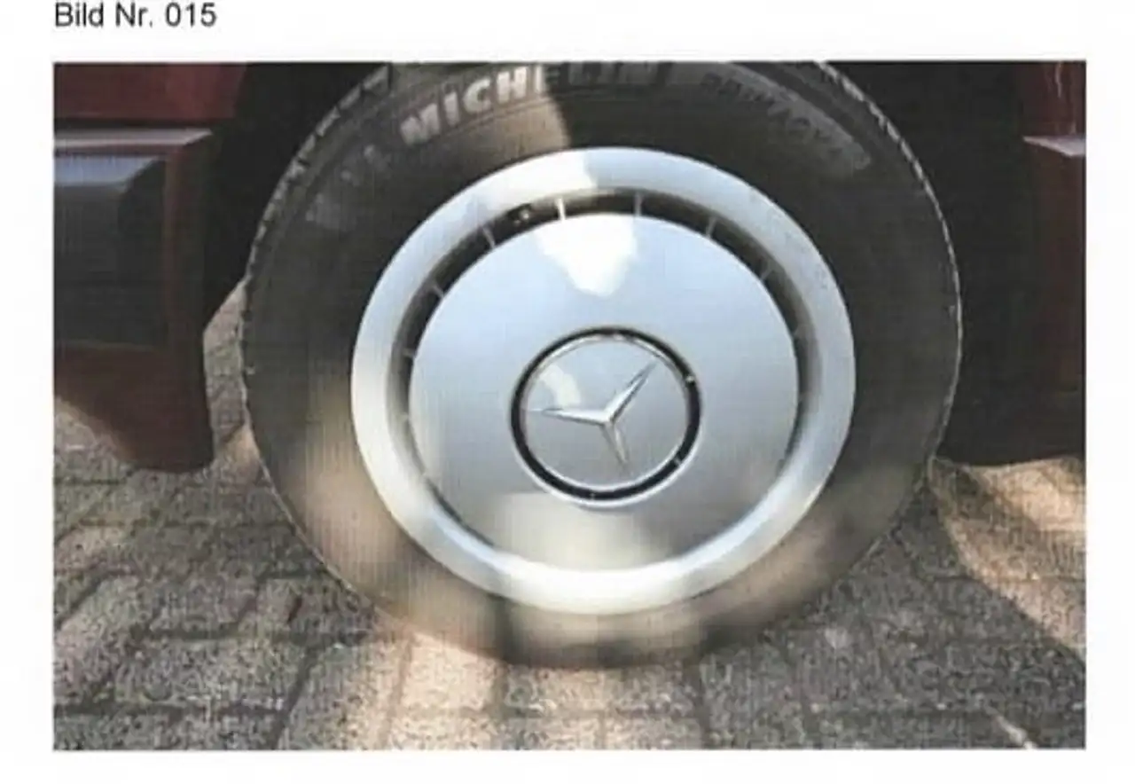 Mercedes-Benz 190 E 2.0, foto 3