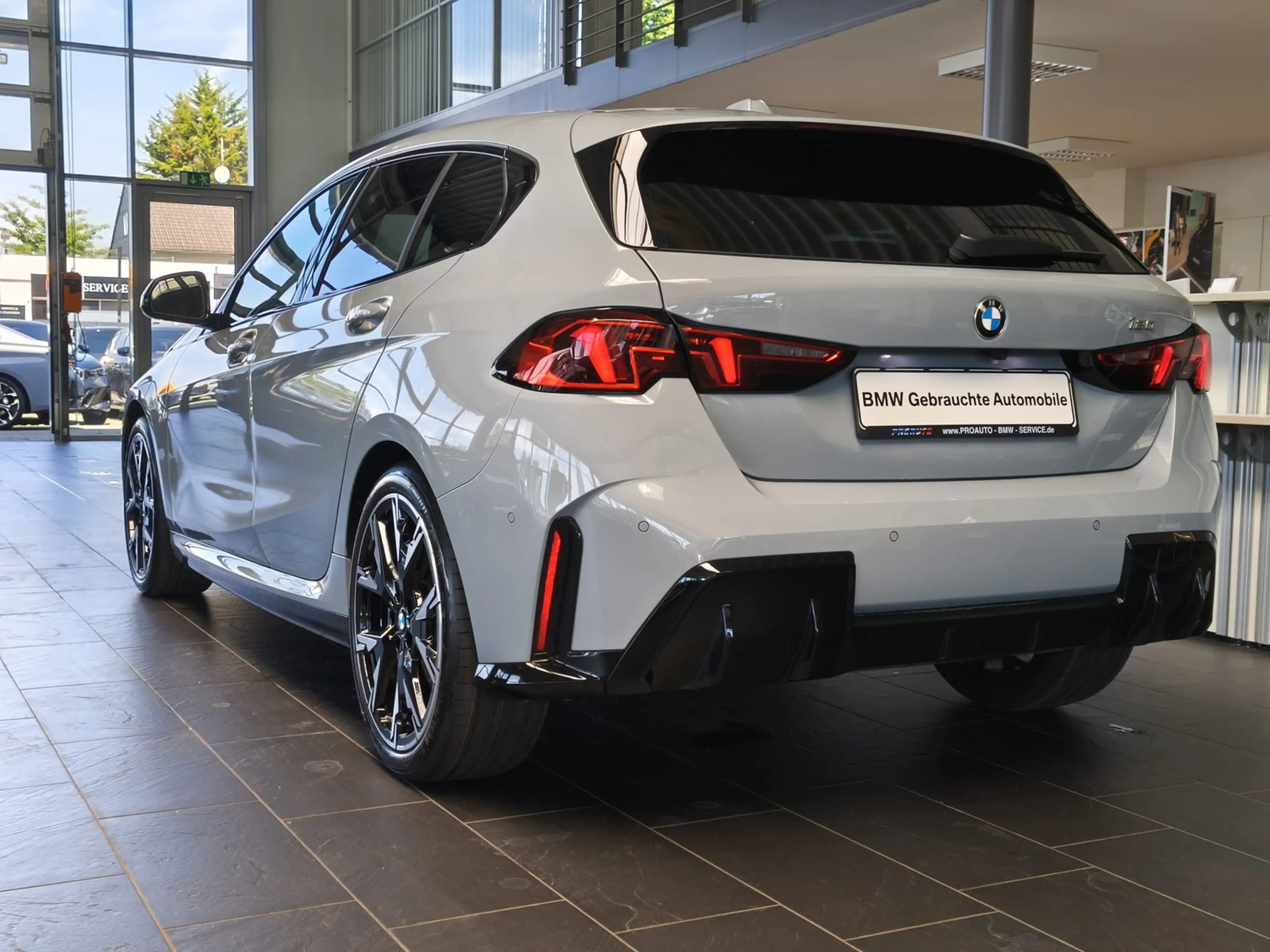 BMW 120 i M Sport Dr.As+/19"/ACC/PANO — photo 4