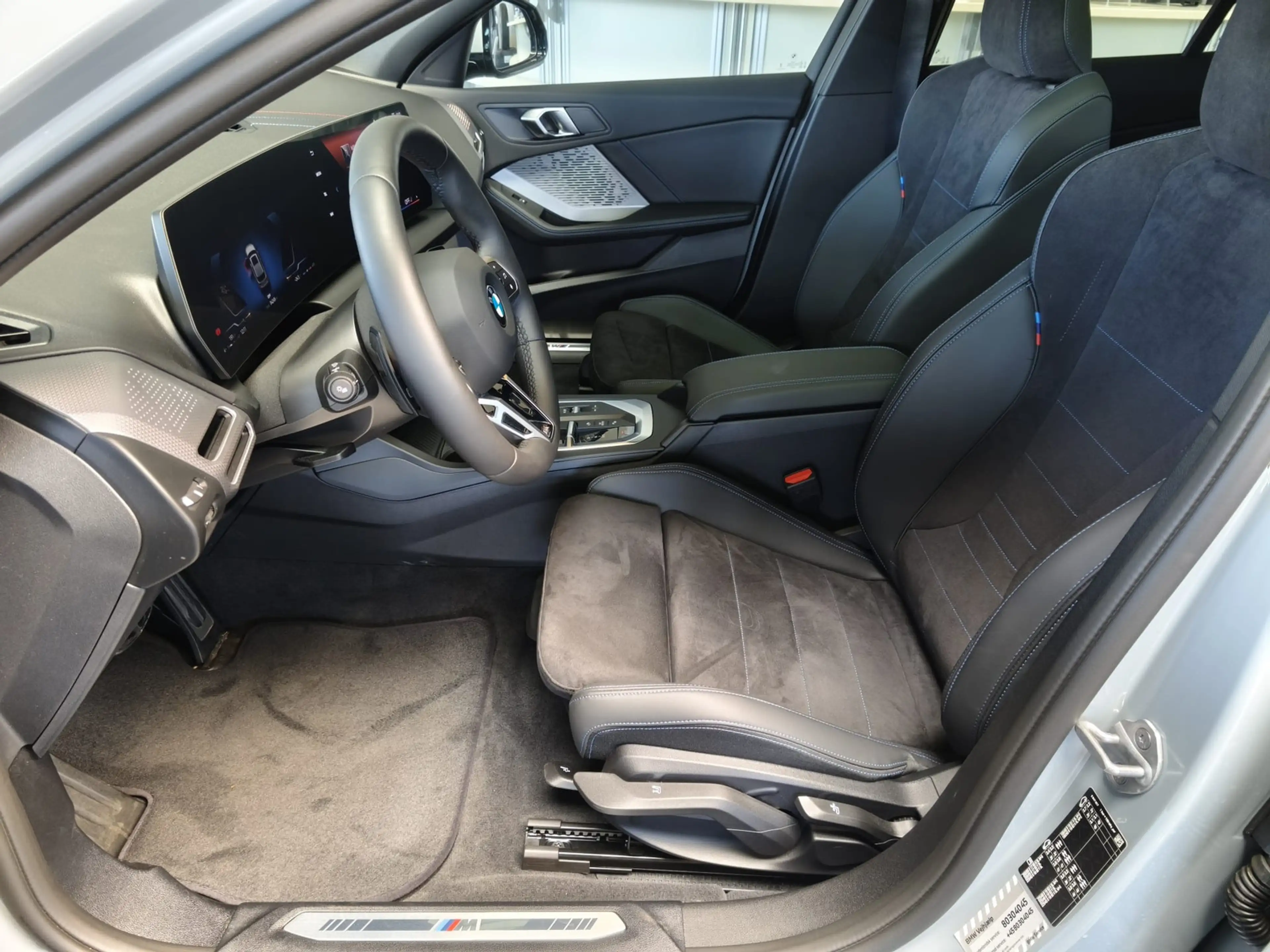 BMW 120 i M Sport Dr.As+/19"/ACC/PANO — photo 8