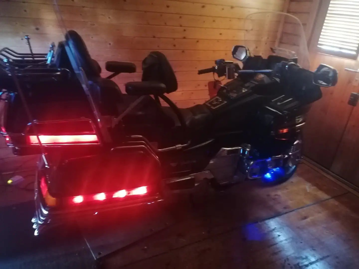 Honda GL 1500 Marrón - 2