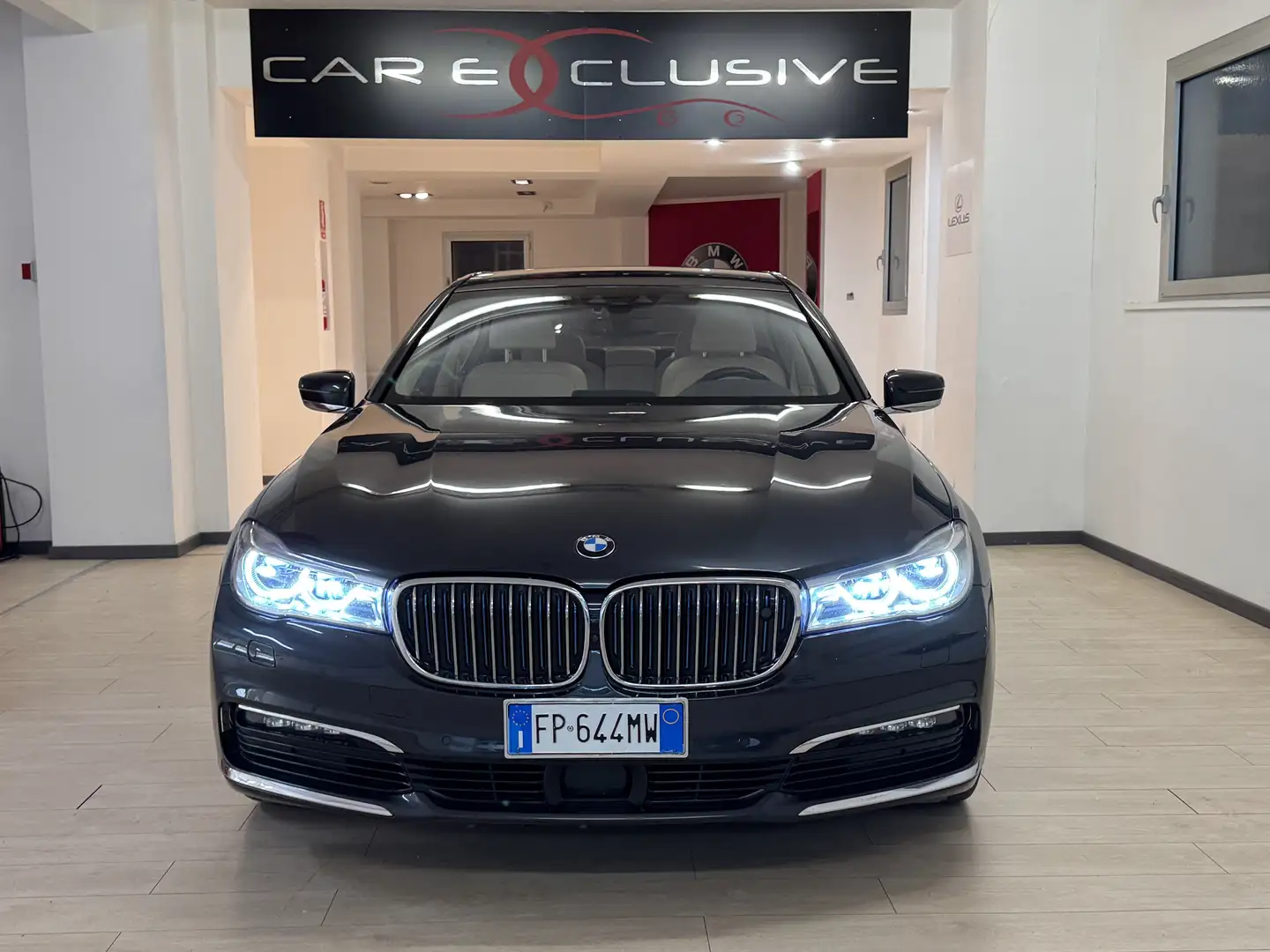 BMW 740 e Luxury auto Ibrida benzina Garantita - 2