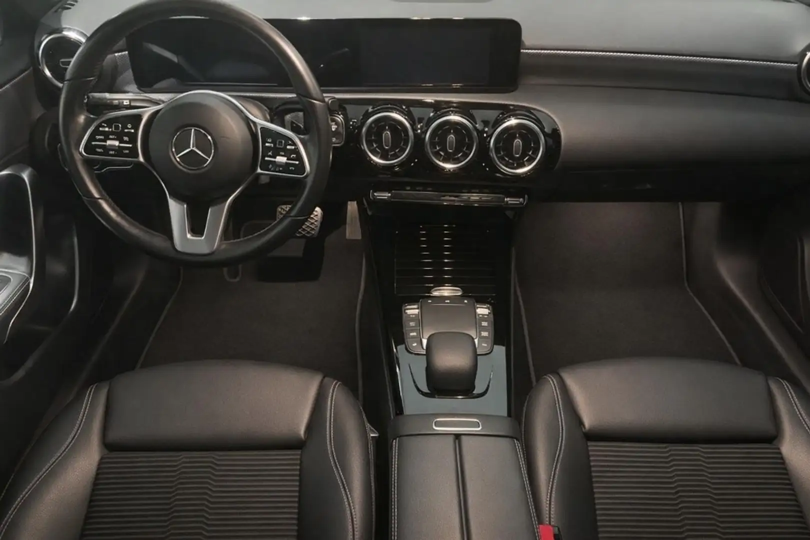 Mercedes-Benz A 180 d Sport Automat 116CV E6 Neopatentati Grigio - 2