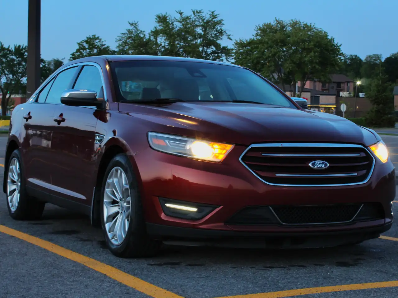 2014 Ford Taurus