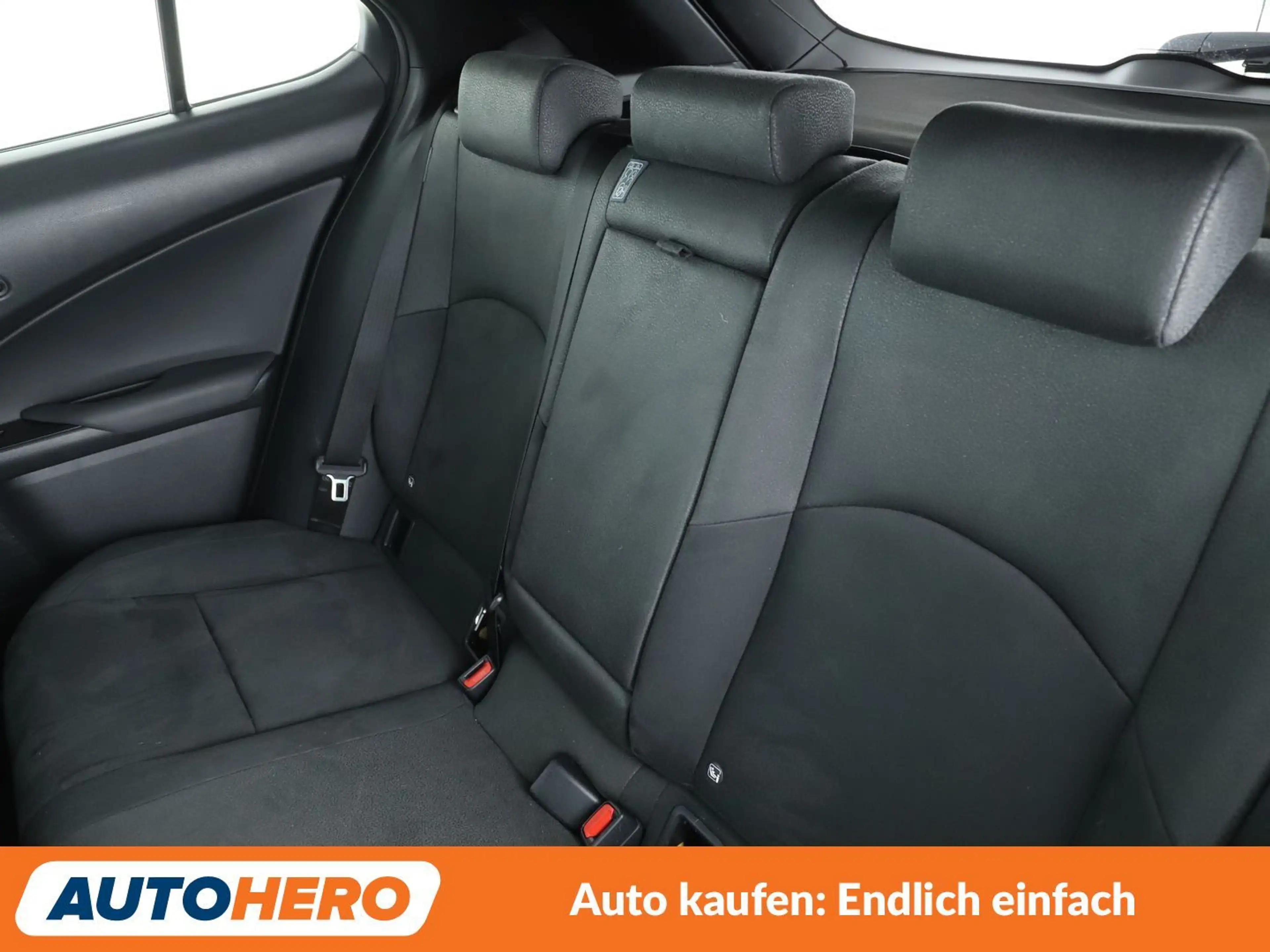 Lexus UX 250h UX 250h Amazing Edition Aut.*ACC*PDC*SHZ* — photo 14