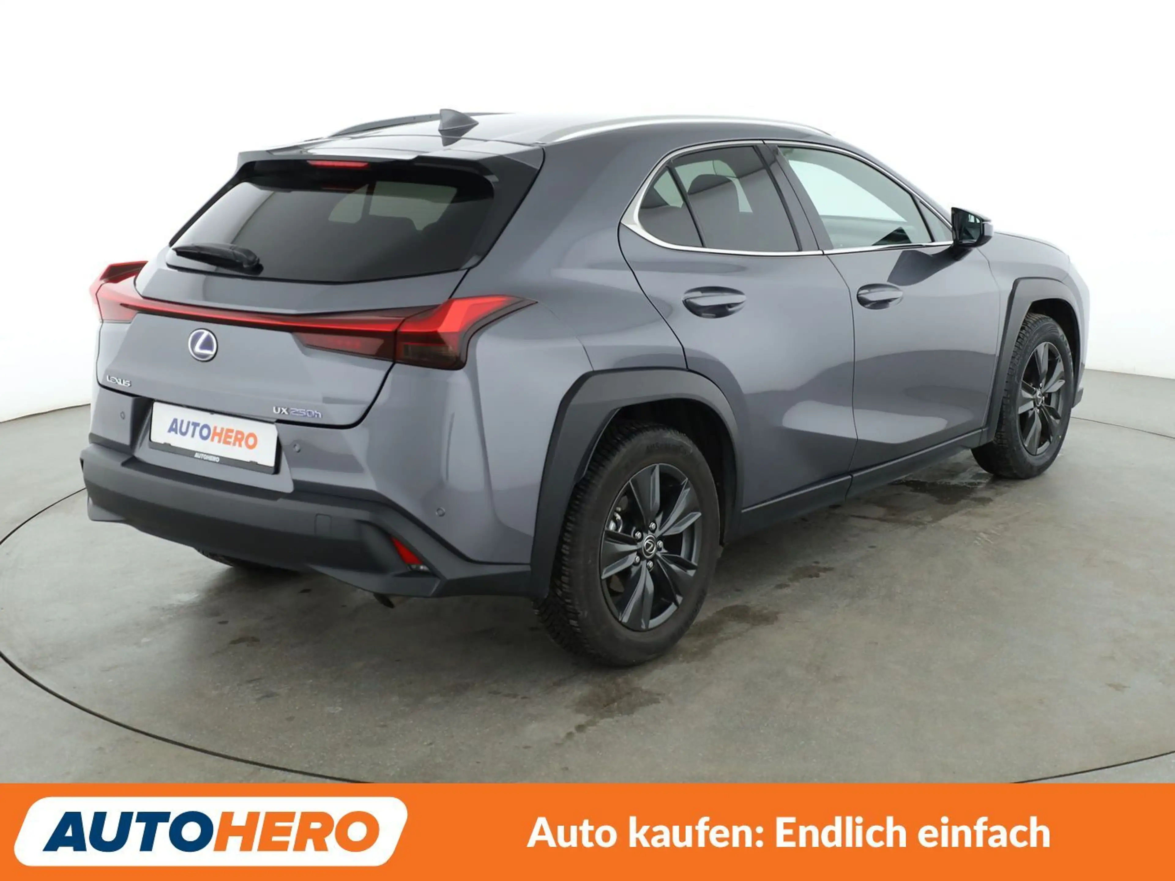 Lexus UX 250h UX 250h Amazing Edition Aut.*ACC*PDC*SHZ* — photo 6