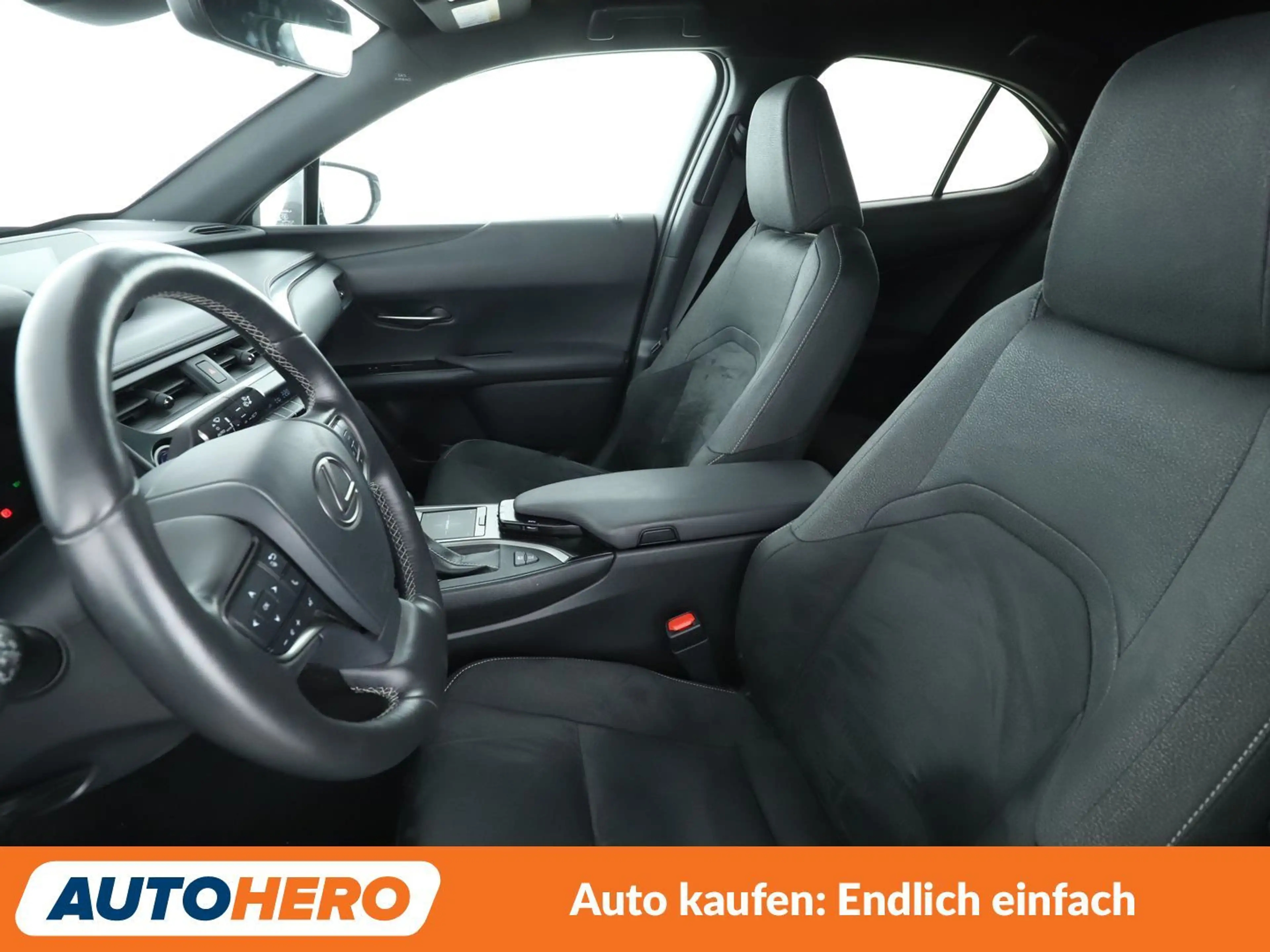 Lexus UX 250h UX 250h Amazing Edition Aut.*ACC*PDC*SHZ* — photo 10