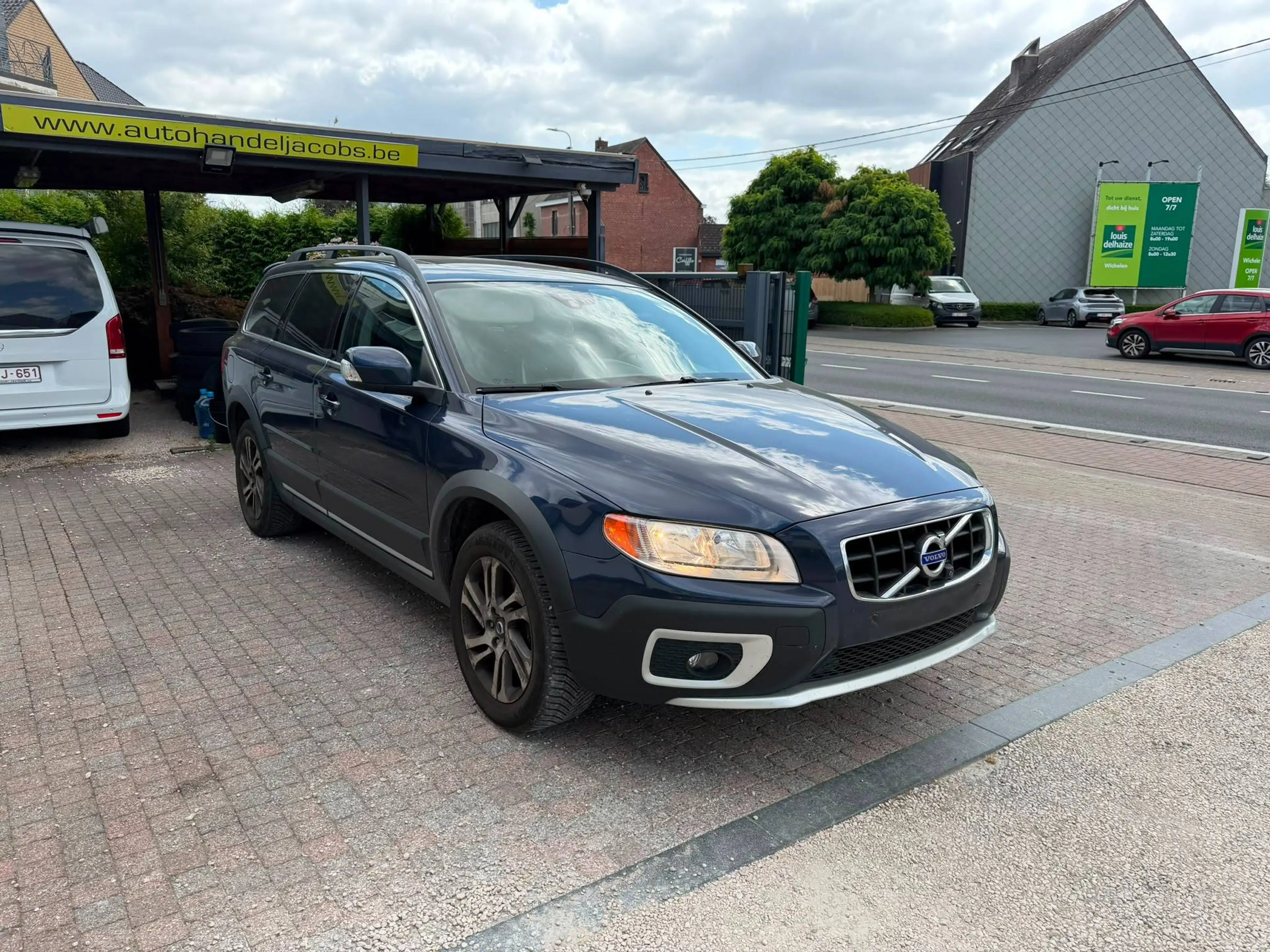Volvo XC70 XC70 2.4 D4 * 163PK * CAMERA * GPS * EXPORT/HANDELAAR