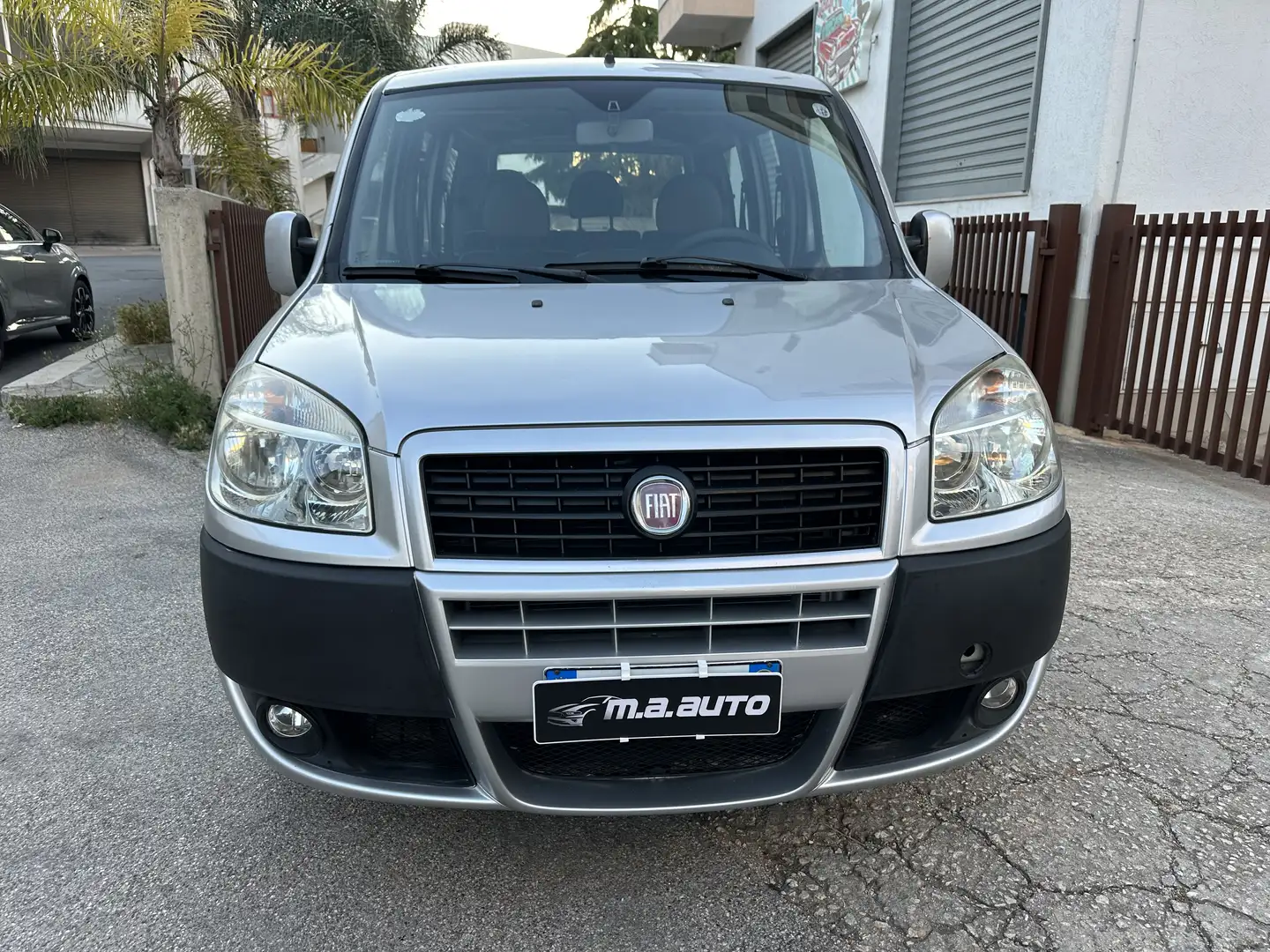Fiat Doblo 1.3 mjt 16v Dynamic 85cv euro 4 perfetto - 2
