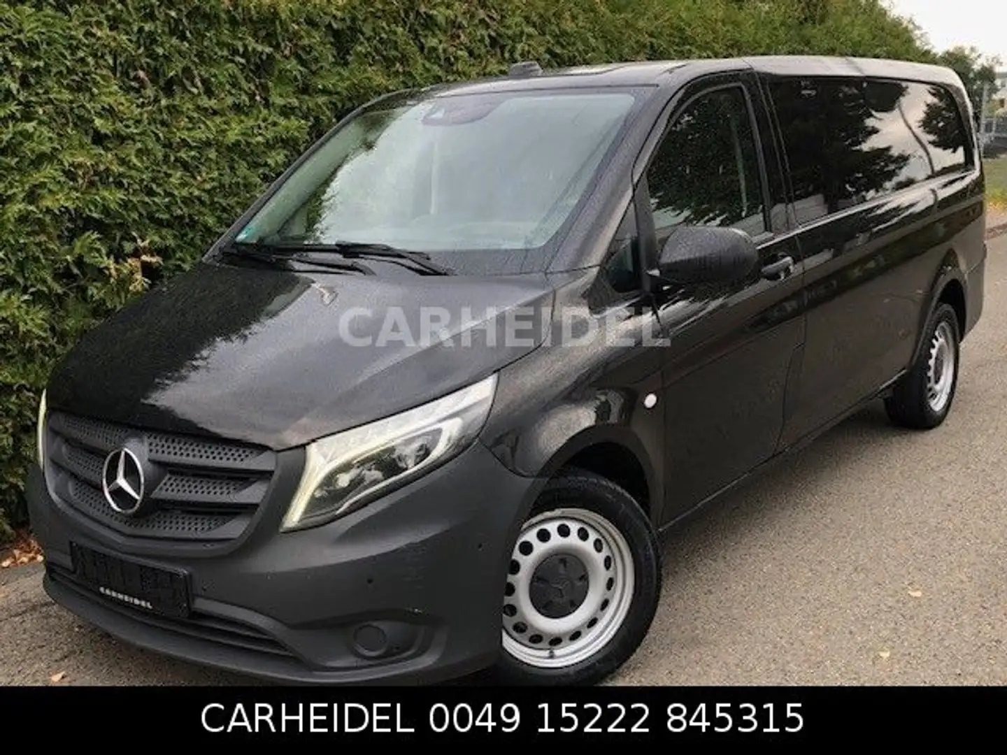 Mercedes-Benz Vito 119cdi 4x4 extralang AUT.LED*AHK*AHZ*CAM Noir - 1