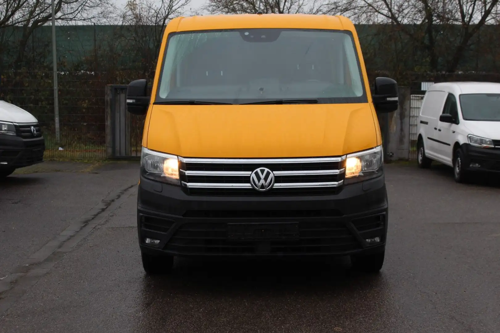 Volkswagen Crafter Kasten 35 Trendline mittellang RW 5 SITZ Orange - 2