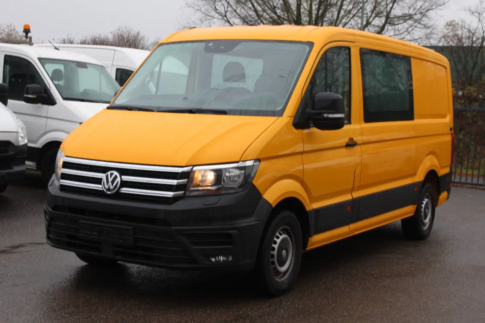 Volkswagen Crafter Kasten 35 Trendline mittellang RW 5 SITZ Orange - 1