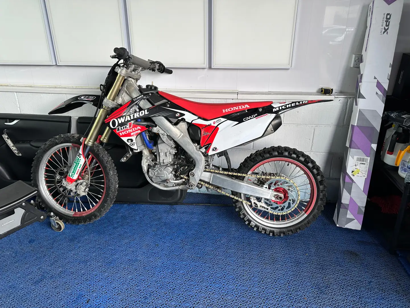 Honda CRF 250 CRF250R Rood - 1