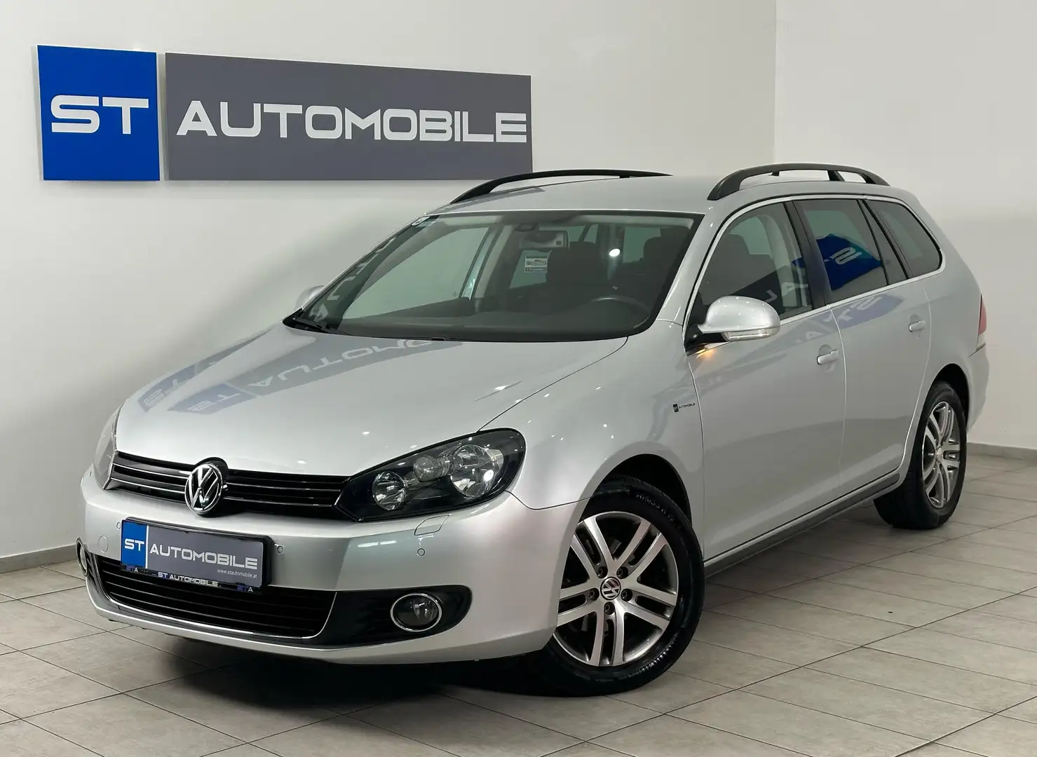 Volkswagen Golf Variant 1.6 TDI Highline DSG // 1.BESITZ // NAVI // KAMERA Grau - 1