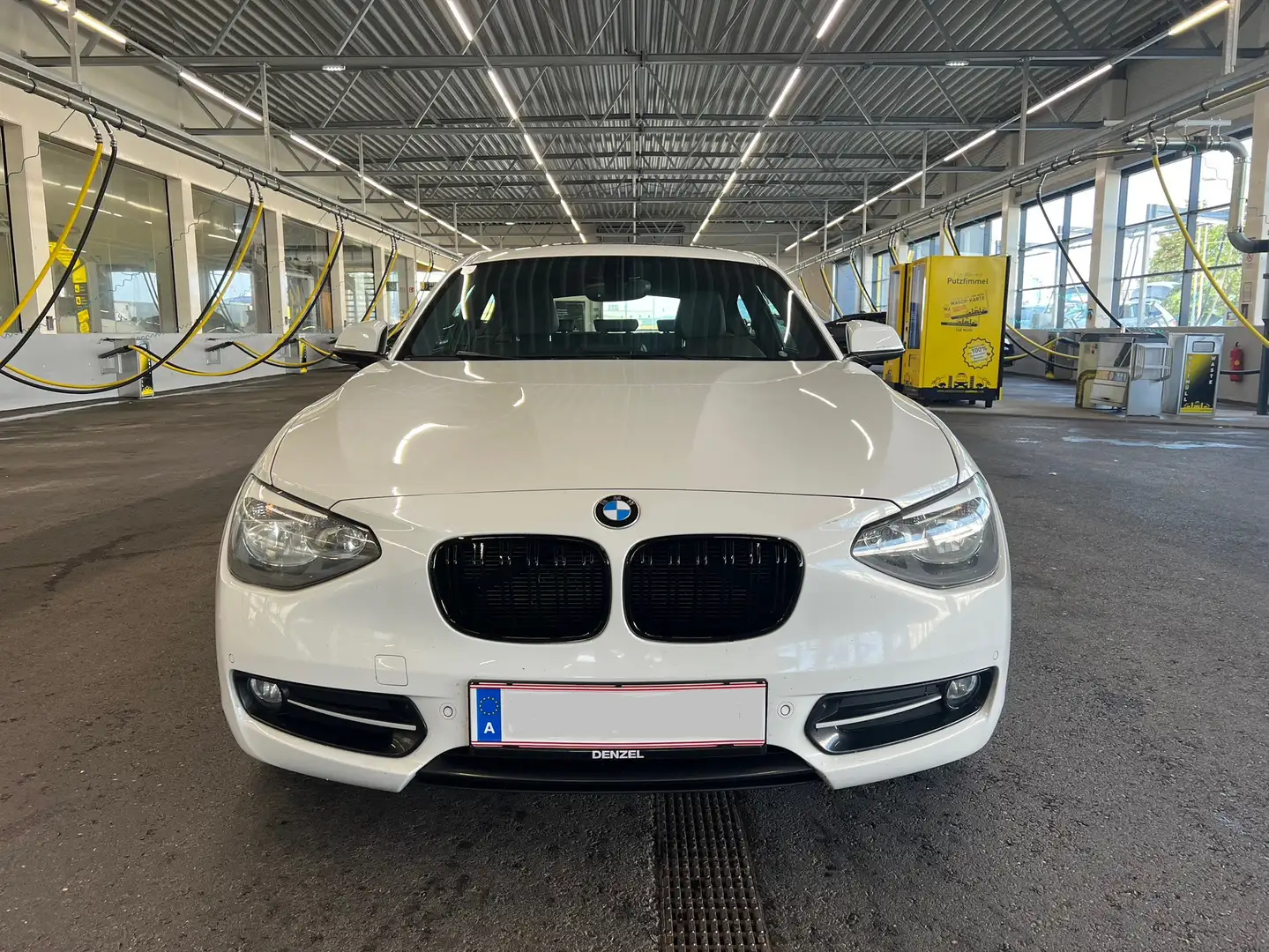 BMW 118 118d Coupé Österreich-Paket - 1