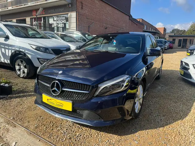 Mercedes-Benz 180 *CARPLAY*GARANTIE