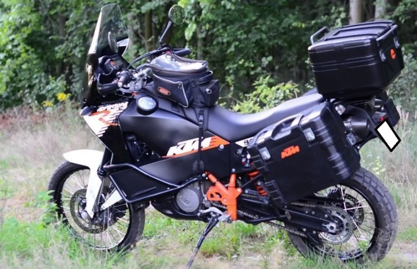 KTM 990 Adventure Noir - 2