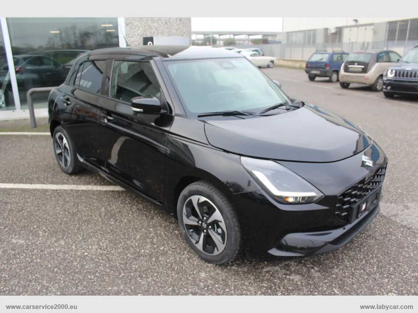 Suzuki Swift 1.2 Hybrid Top Zwart - 1