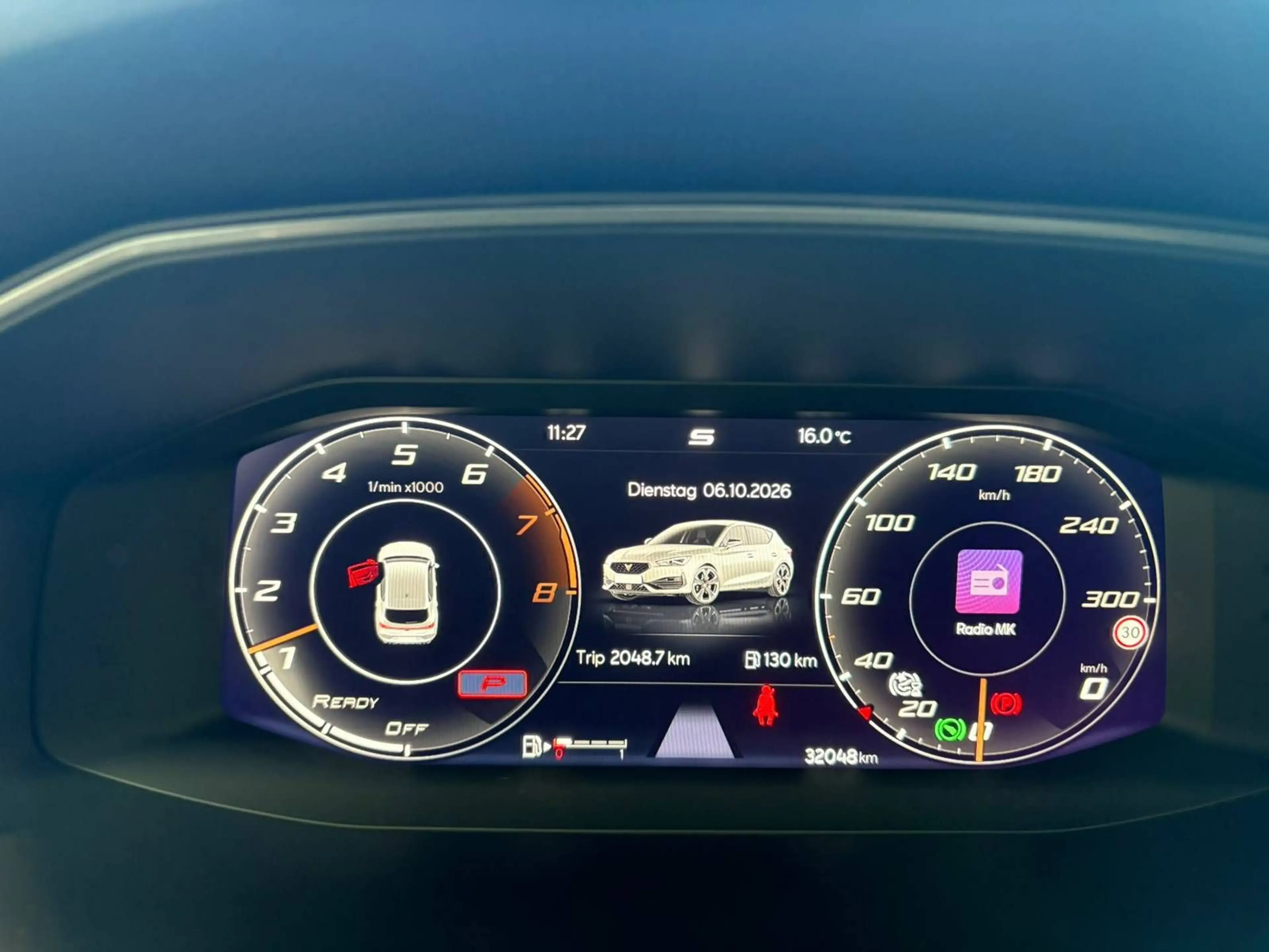 CUPRA Leon 2.0 TSI VZ  Pano|ACC|Beats|Kessy — photo 7