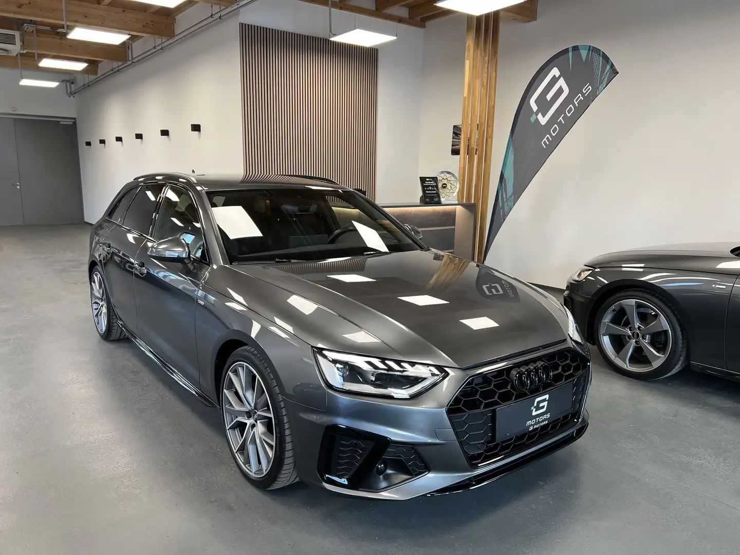 Audi A4 35 TFSI SPORT COMPETITION DAYTONA VIRTUAL VOLL LED Grau - 2