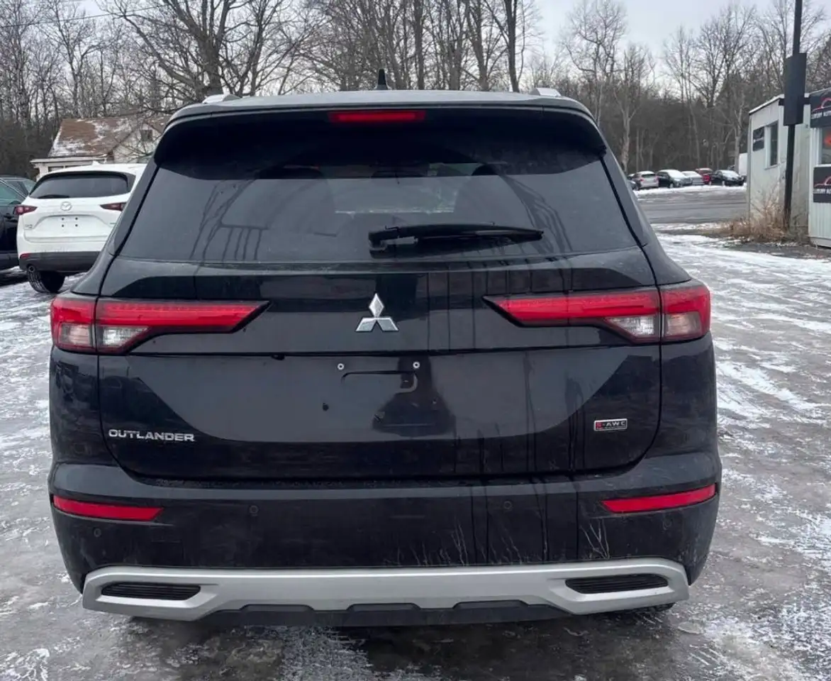 Mitsubishi Outlander снимка Mitsubishi Outlander