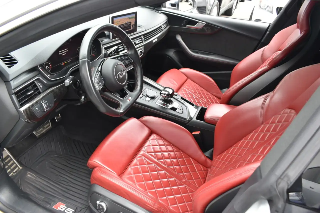 Audi S5 снимка Audi S5