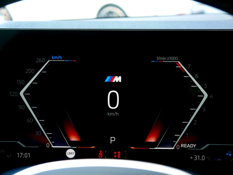 BMW 320 e M-Sport *Parkassistent - Widescreen* — photo 15