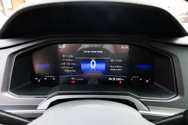 Volkswagen Polo view 11