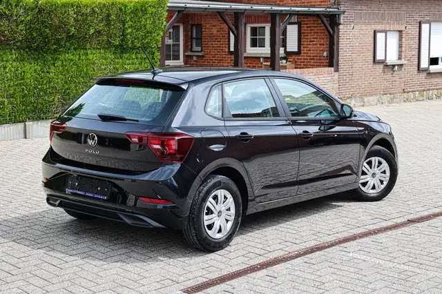 Volkswagen Polo view 5