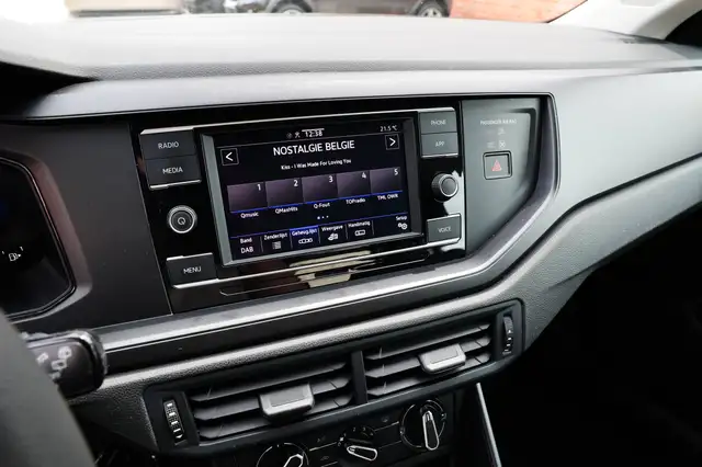 Volkswagen Polo view 17