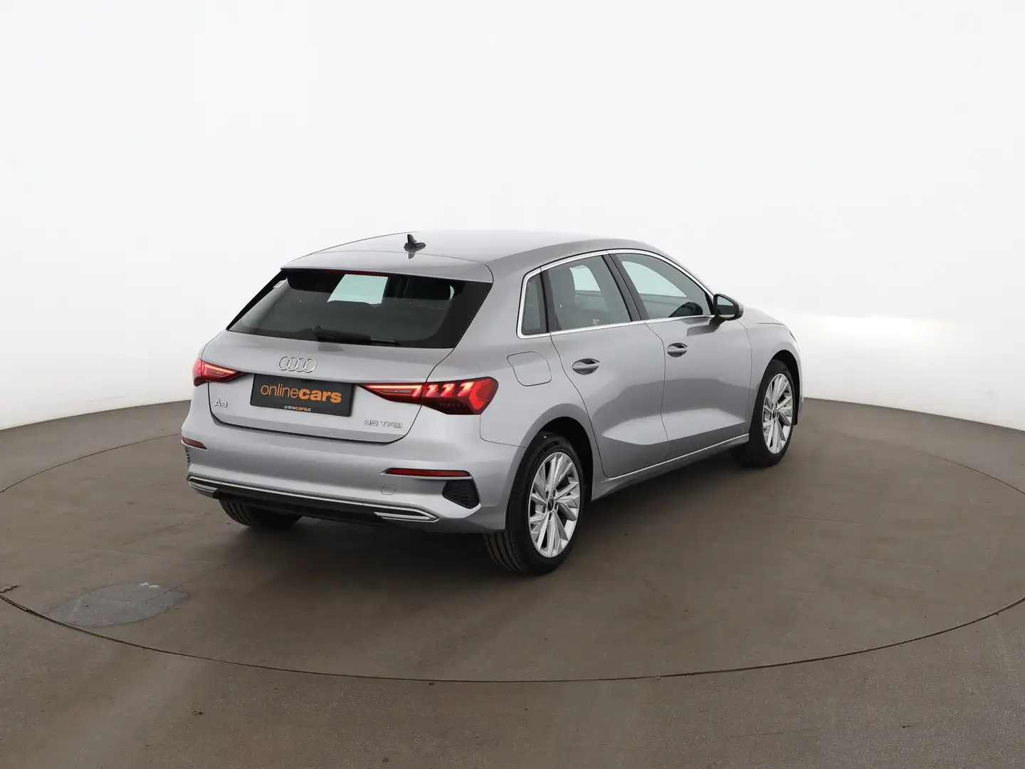 Audi A3 SB 35 TFSI advanced Aut LED LEDER NAVI SITZHZG Silber - 2