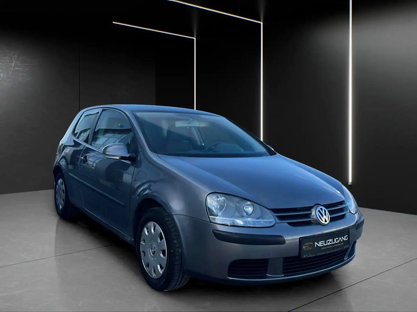 Volkswagen Golf V 1.4 Trendline *TÜVNEU*1Vorhalter*Klima Gris - 1
