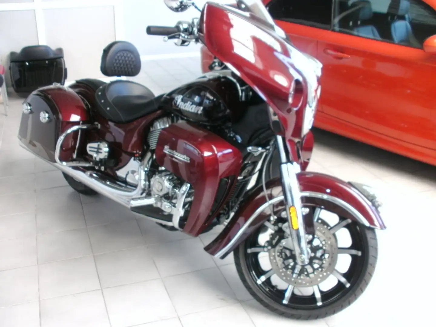 Indian Roadmaster Brun - 1