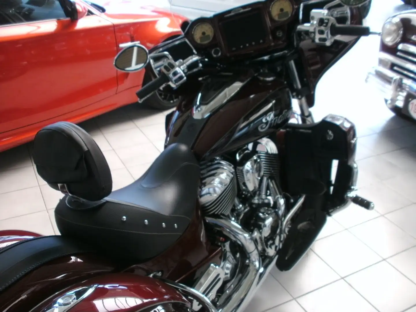 Indian Roadmaster Brun - 2