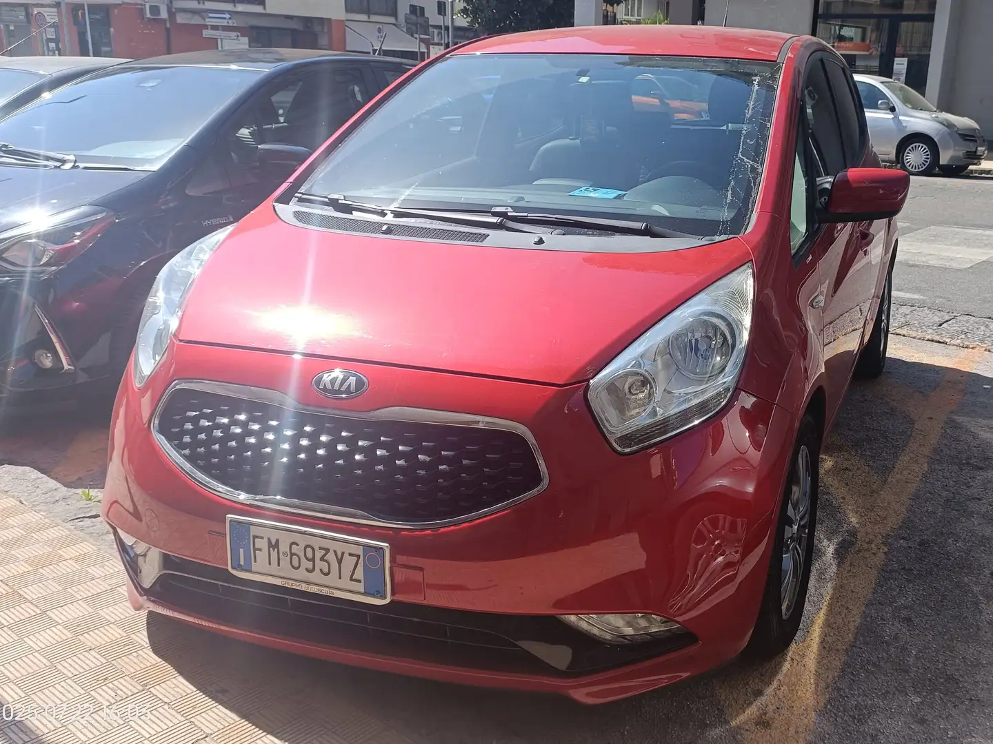 Kia Venga Venga 1.4 crdi Cool 90cv E6 Rojo - 1