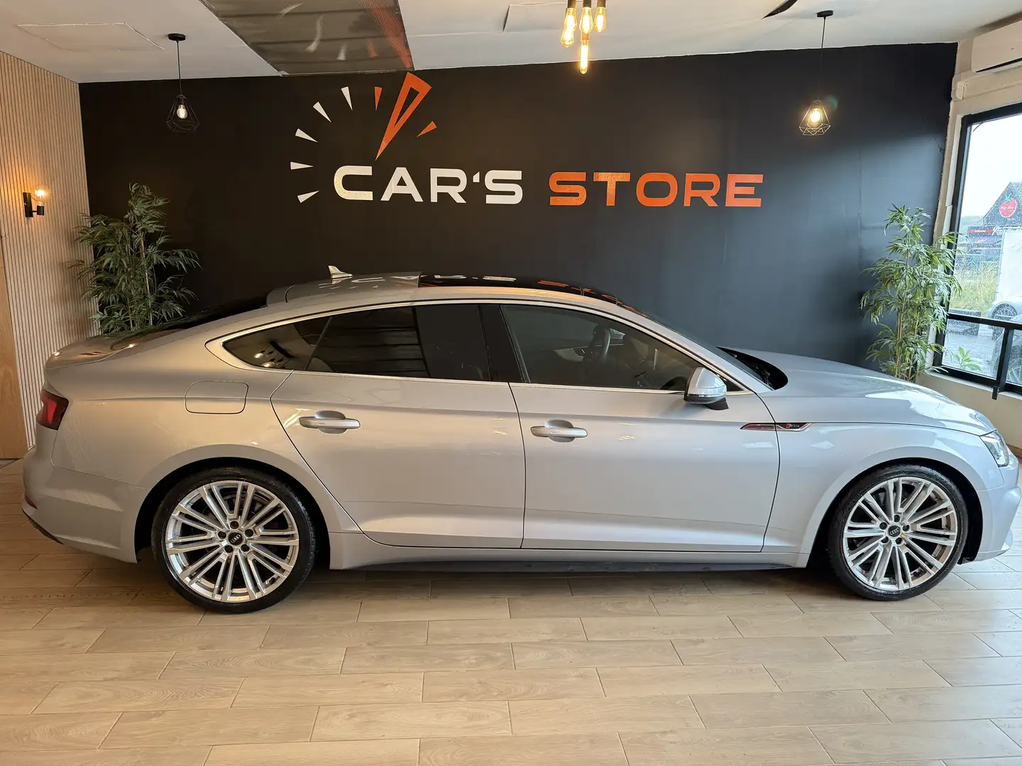 Audi A5 A5Sportback 40 TFSI Sport S tronic * Dépôt * Argent - 1