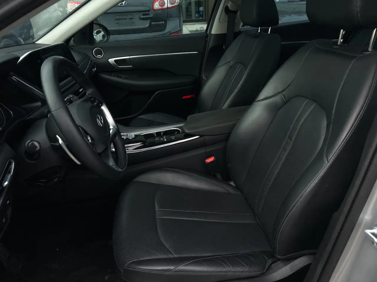 Hyundai SONATA снимка Hyundai SONATA