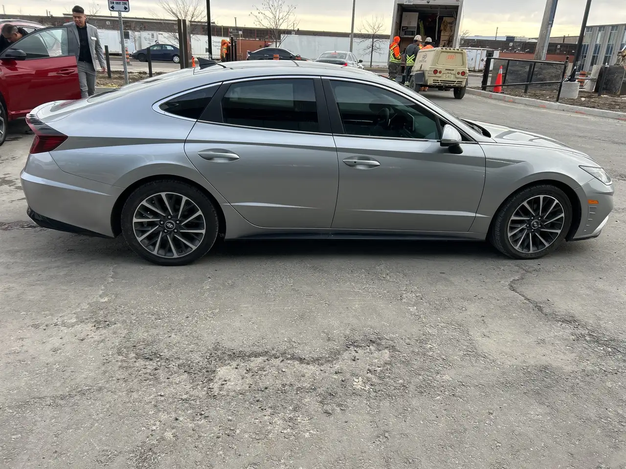 Hyundai SONATA снимка Hyundai SONATA