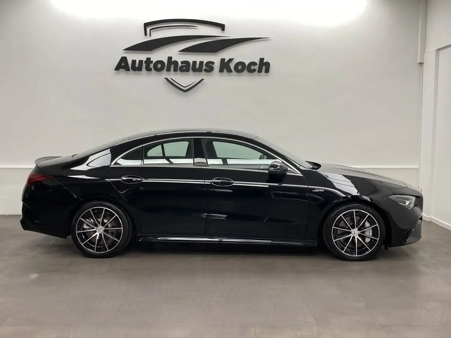Mercedes-Benz CLA 35 AMG 4MATIC - PERFORMANCE IN VOLLENDUNG! Noir - 2