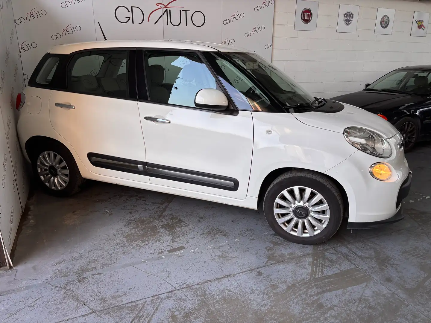 Fiat 500L 500L 2012 1.3 mjt Lounge 85cv Blanc - 1