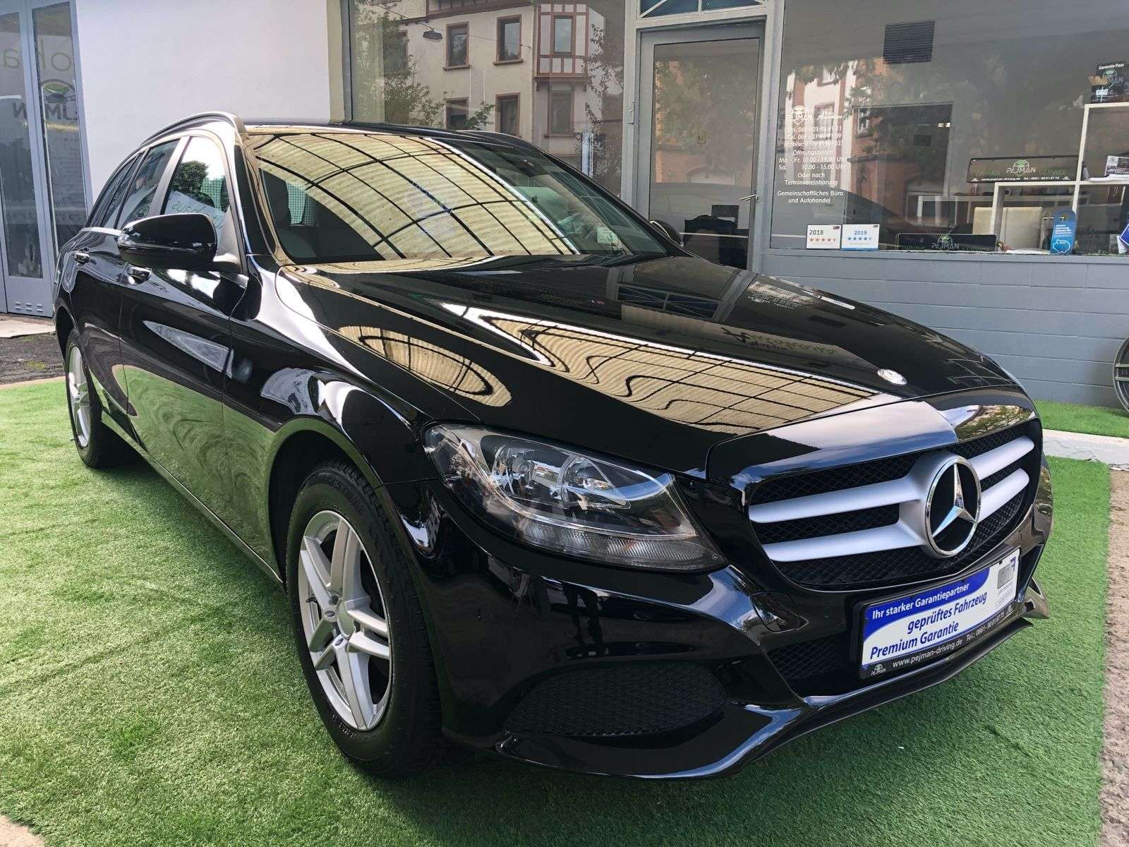 Mercedes-Benz C 180