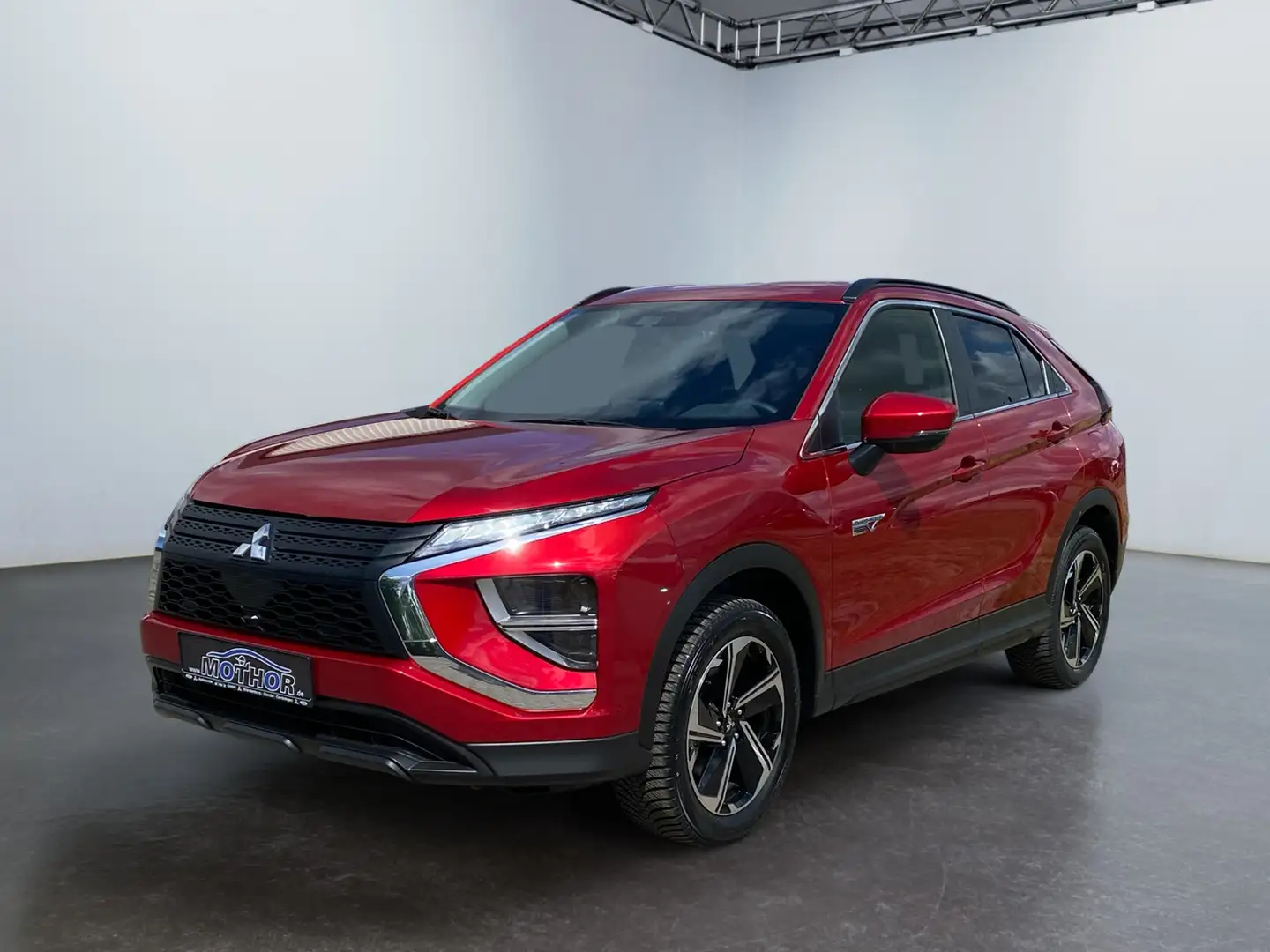 Mitsubishi Eclipse Cross BASIS 2.4 PHEV TEMP SHZ KAM crvena - 2