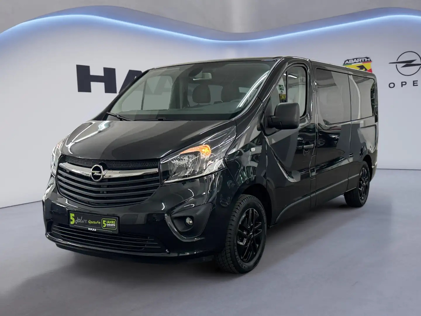 Opel Vivaro B Combi 1.6 CDTI Biturbo L2H1 Navi Чорний - 2