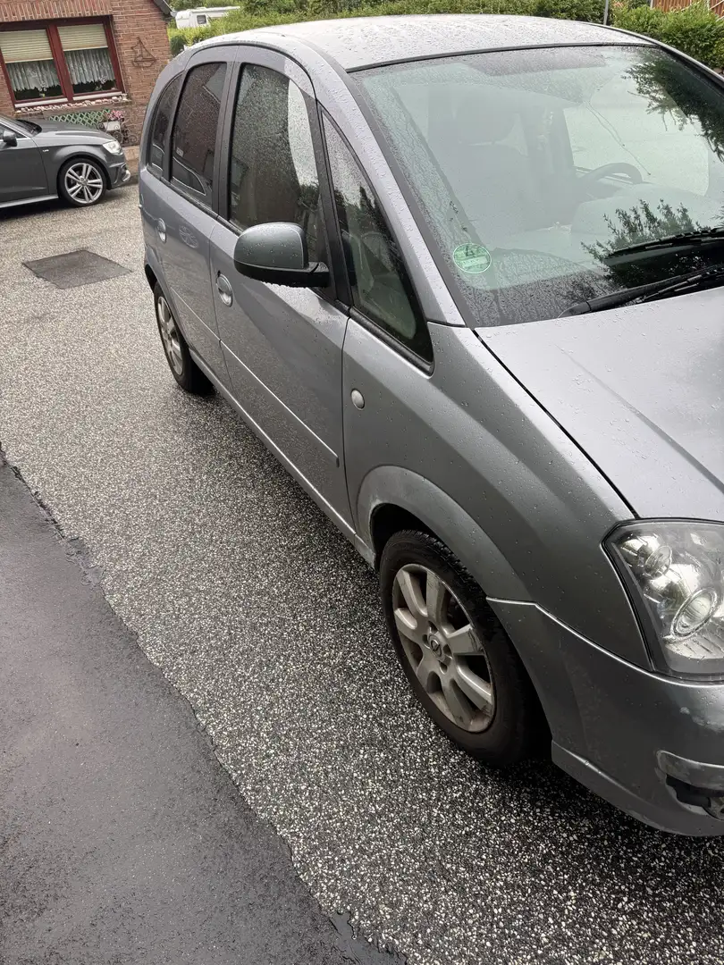 Opel Meriva 1.6 16V Innovation 110 Jahre - 2