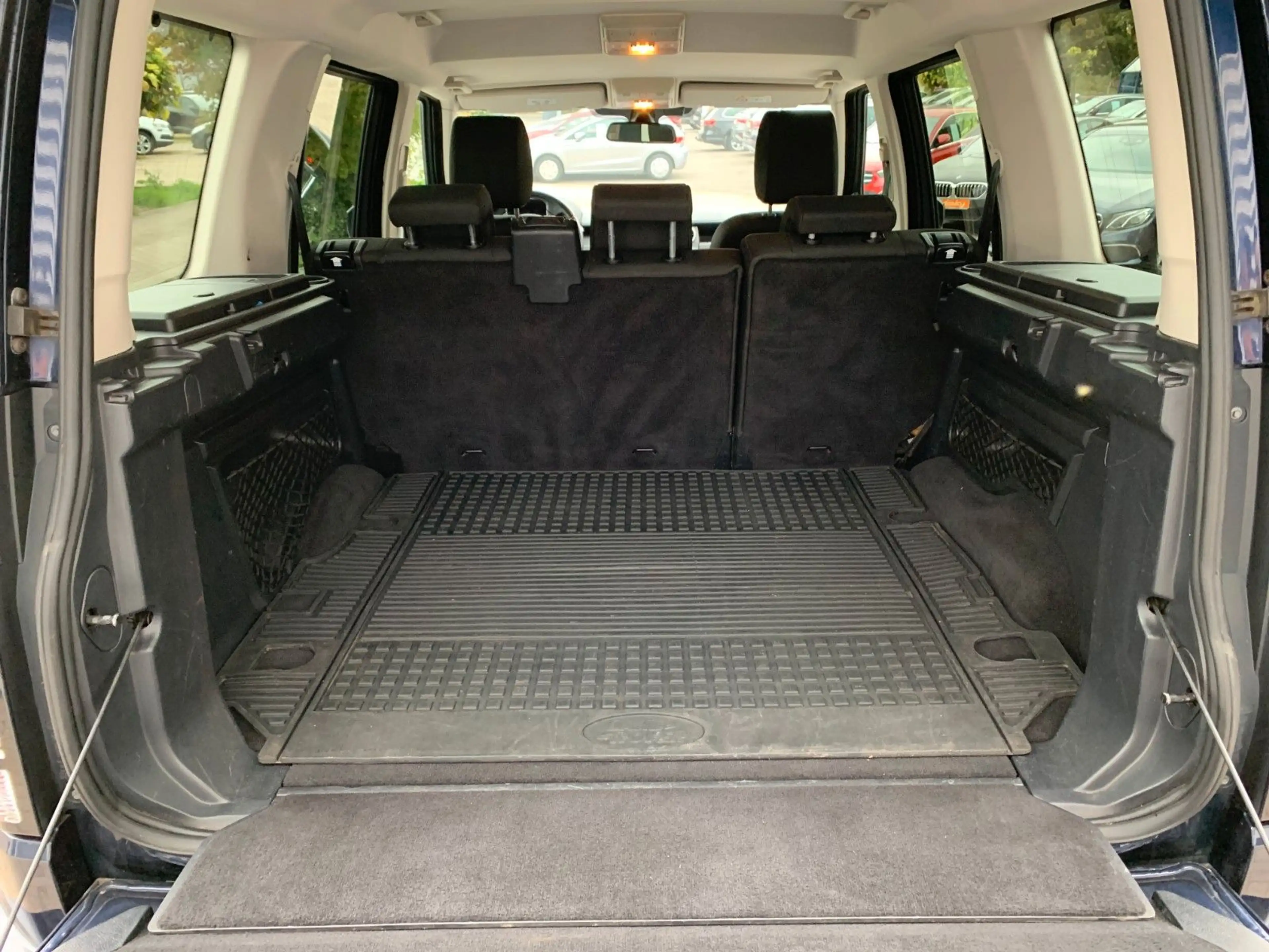 Land Rover Discovery 4 TDV6 SE AHK+Xenon+Nur Gewerbe — photo 6