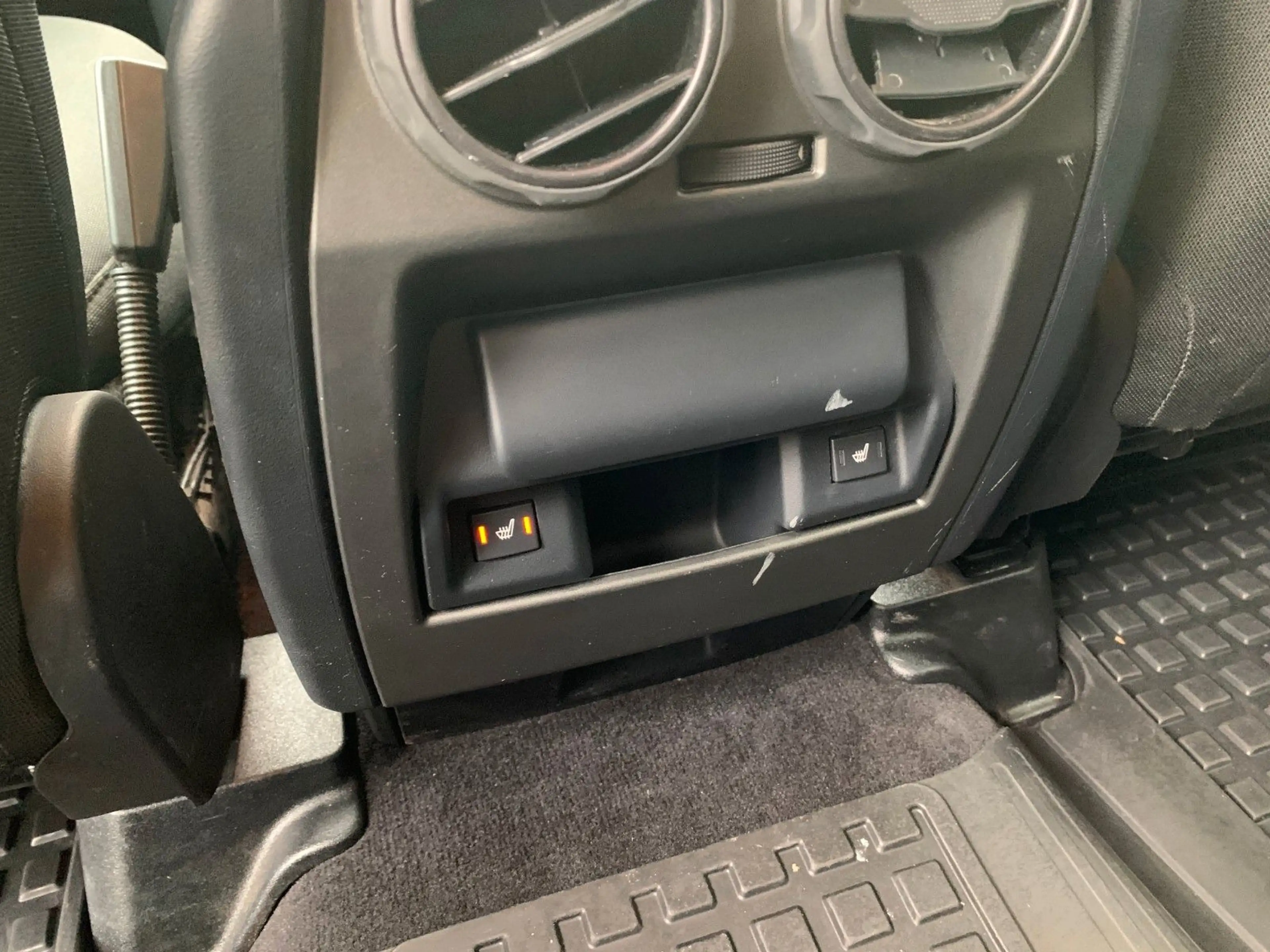 Land Rover Discovery 4 TDV6 SE AHK+Xenon+Nur Gewerbe — photo 12