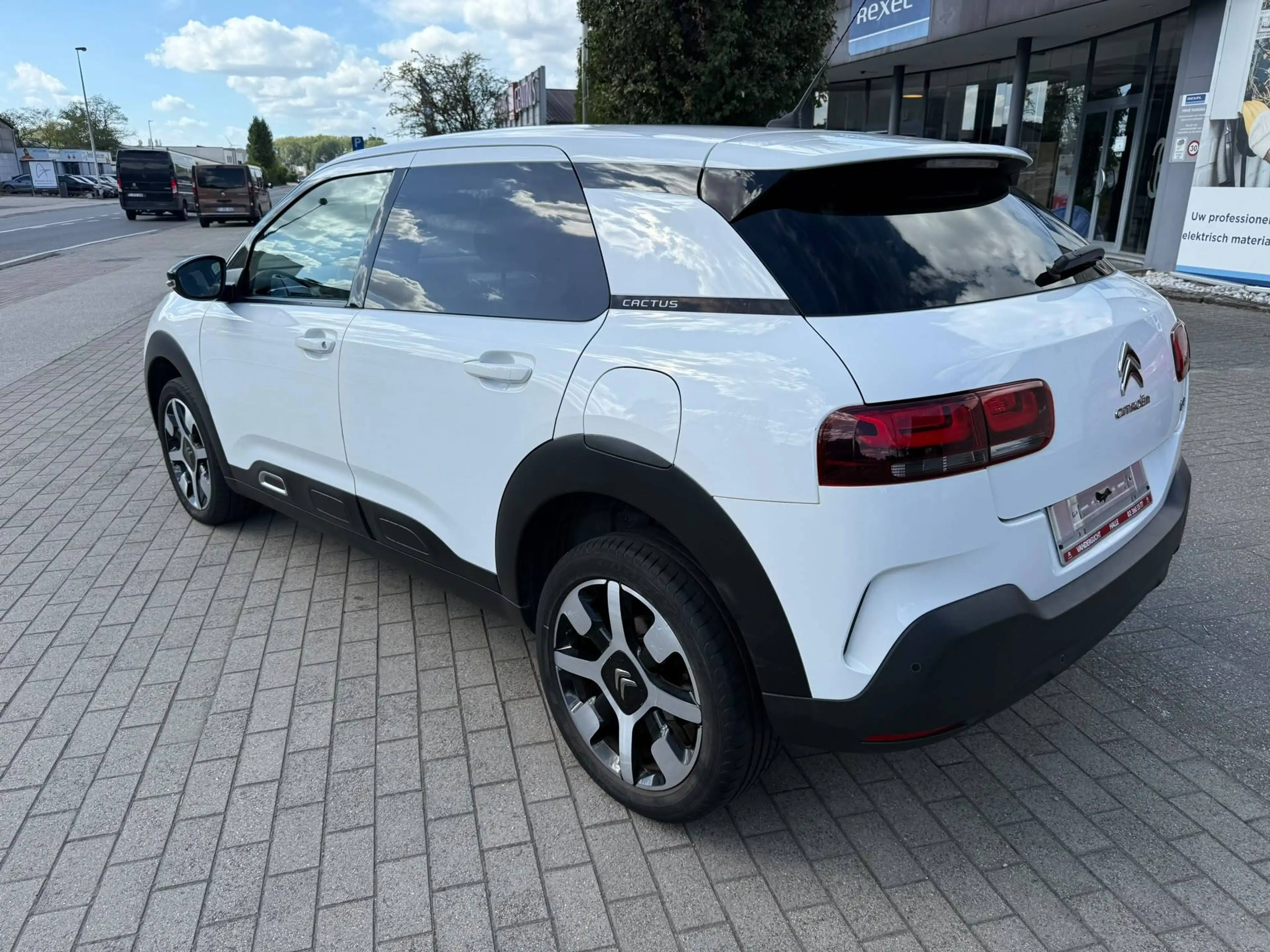 Citroen C4 Cactus C4 Cactus 1.2 PureTech Business GPS (EU6.2)(Fleet)GARANTIE 1 AN/JAAR — photo 6