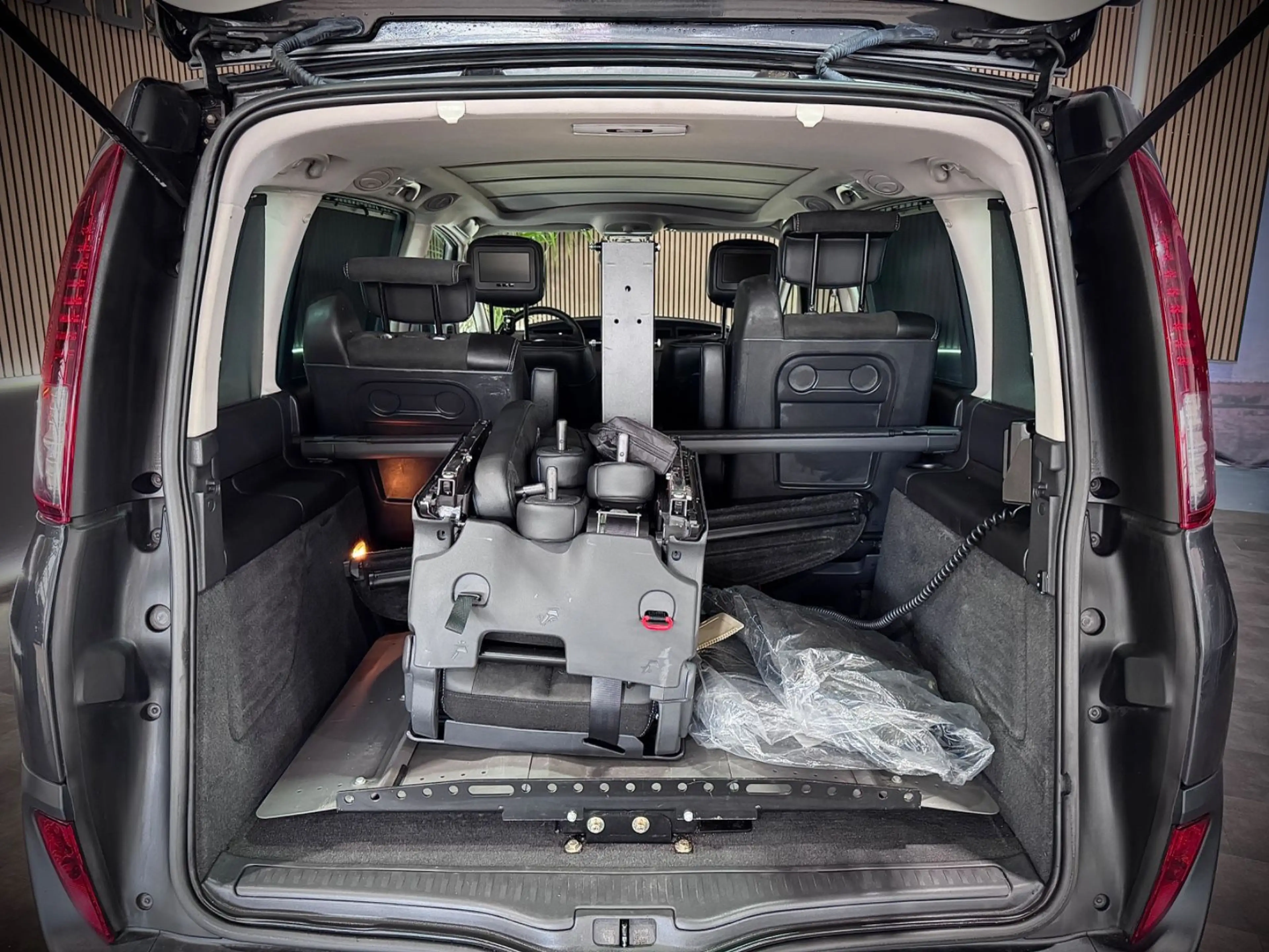 Renault Espace *Behindertengerecht*IV Edition25th*Pano* — photo 8