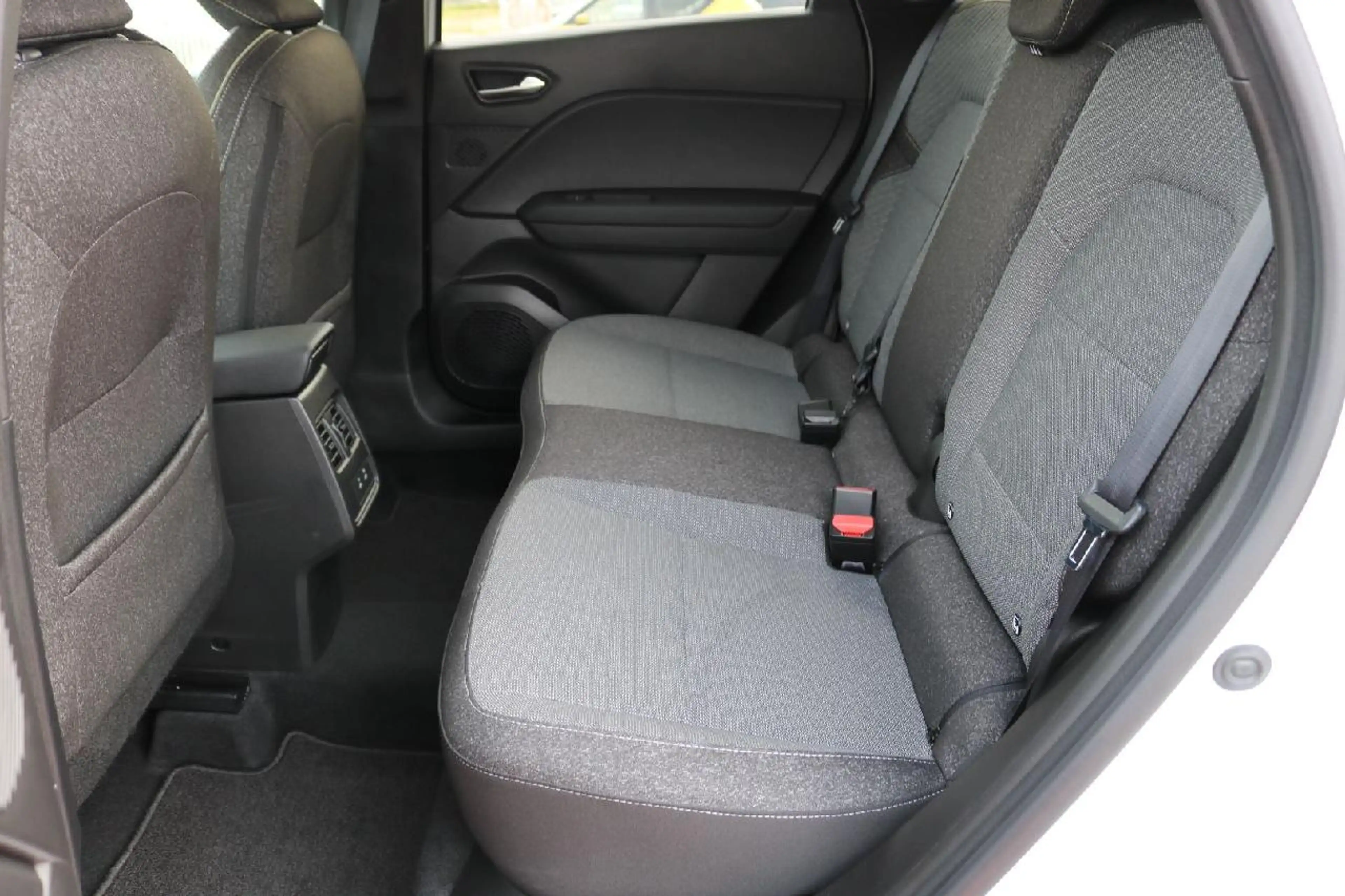 Renault Symbioz 140 Mild Hybrid Techno — photo 6