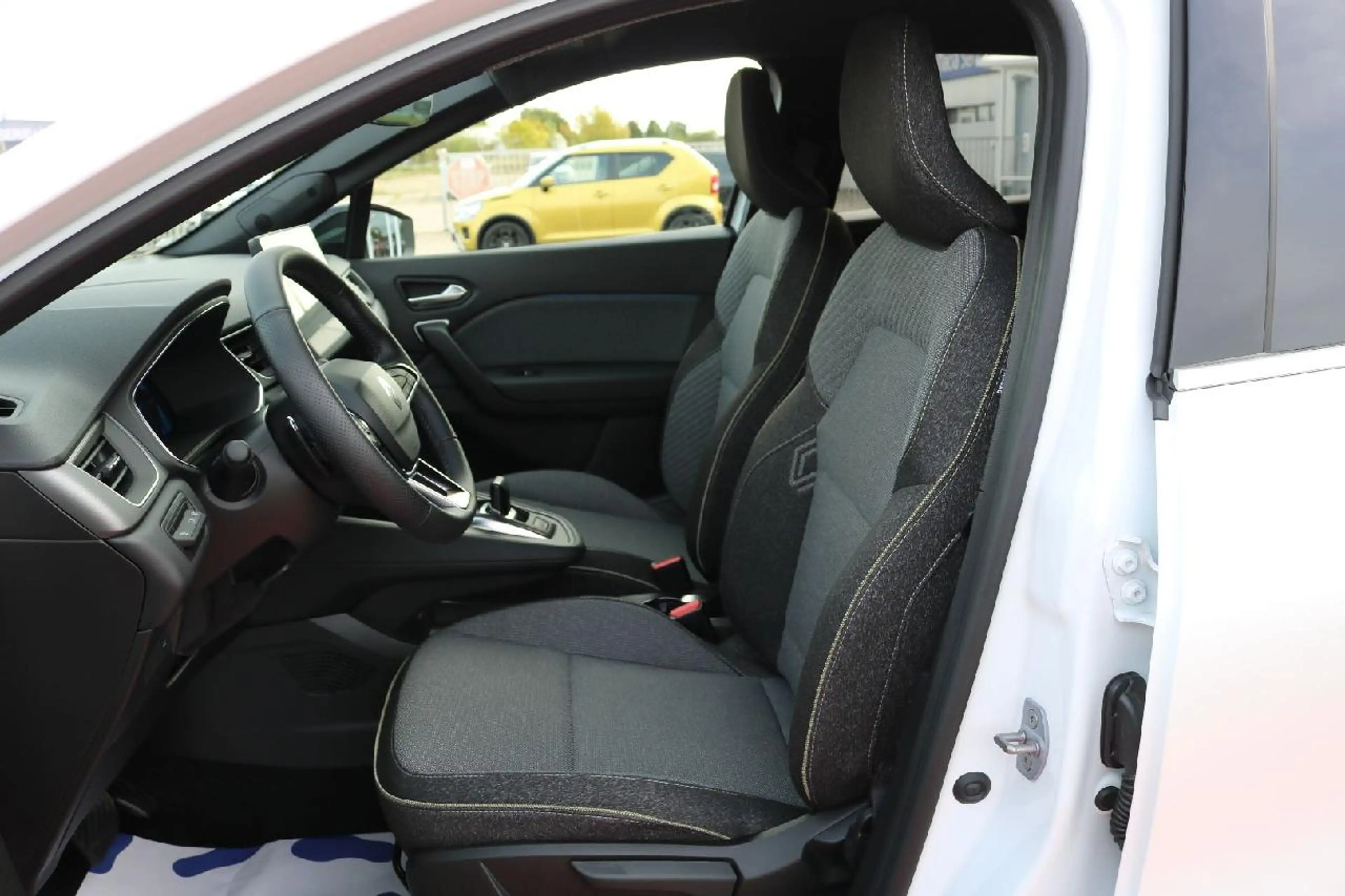 Renault Symbioz 140 Mild Hybrid Techno — photo 5